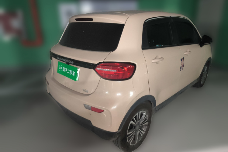 零跑汽车 零跑T03 2021款 400舒享版车身外观7