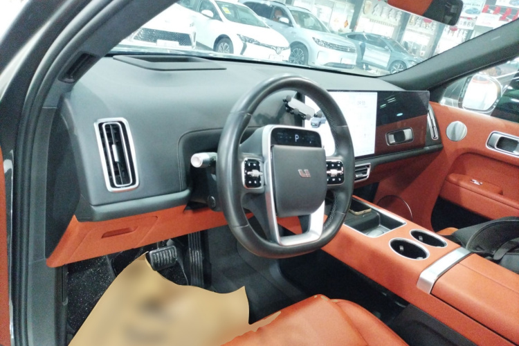 理想汽车 理想L9 2022款 Max中控内饰12