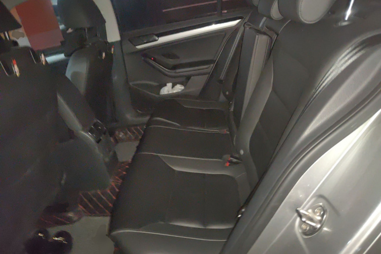 大众 速腾 2018款 1.6L 自动舒适型中控内饰21