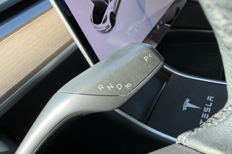 特斯拉 Model 3 2019款 标准续航后驱升级版中控内饰7002