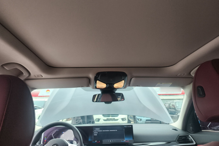 宝马3系 2024款 325Li M运动曜夜套装中控内饰22