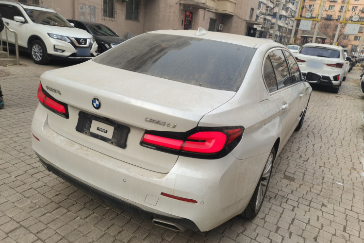 宝马5系 2021款 525Li 豪华套装车身外观6005