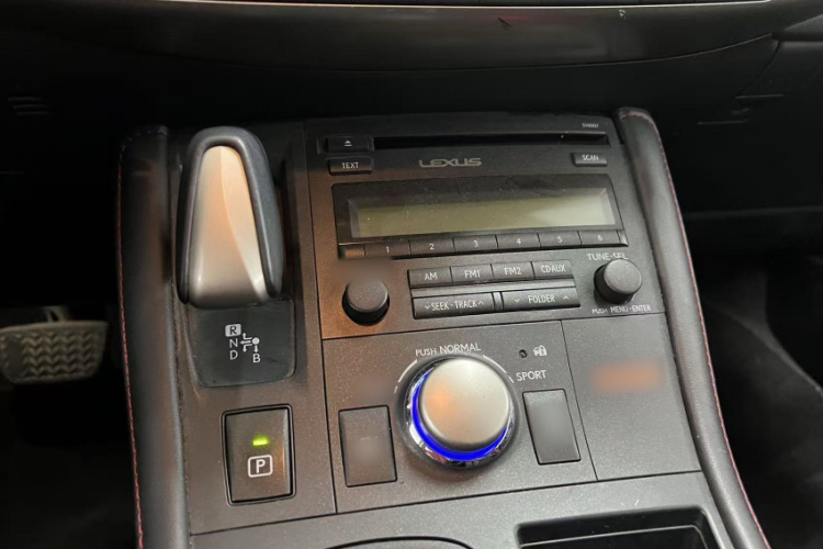 雷克萨斯CT 2017款 CT200h 精英版 单色 国V局部细节18