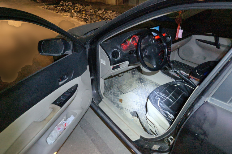 马自达6 2011款 2.0L 自动时尚型中控内饰20