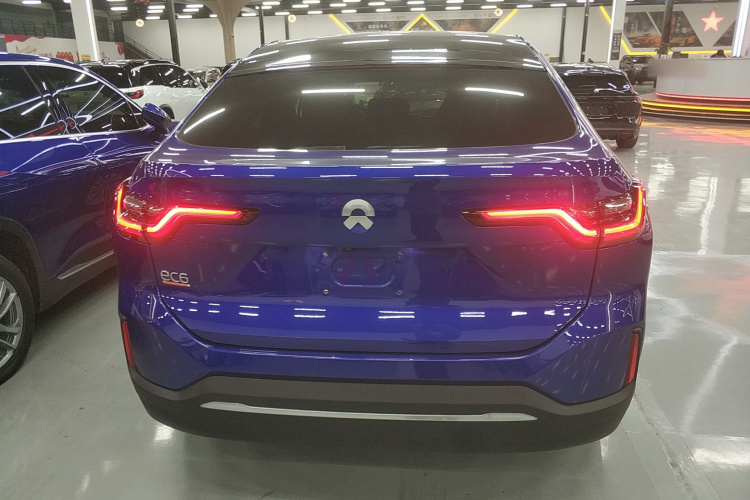 蔚来EC6 2020款 440KM 签名版车身外观6