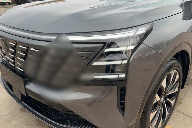 长安CS75 PLUS 2025款 第四代 UItra 2.0T 新蓝鲸 擎风型车身外观6002