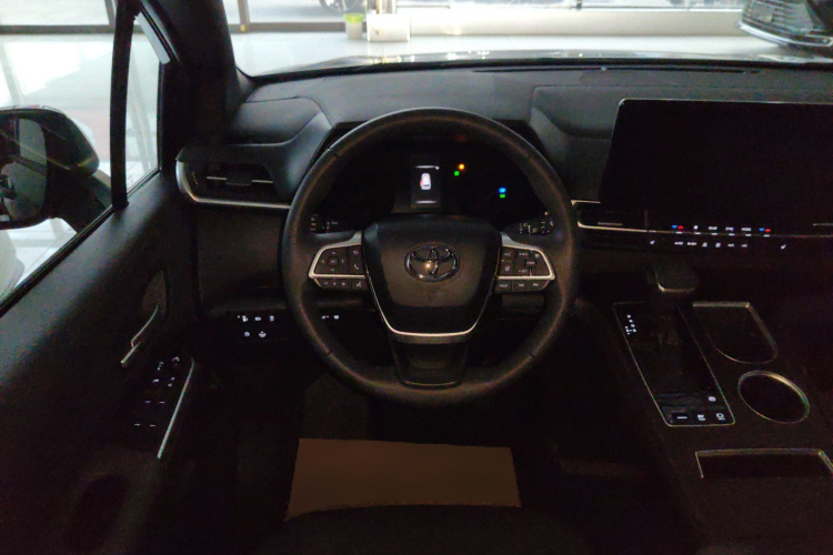 丰田 赛那SIENNA 2026款 2.5L 双擎四驱豪华版中控内饰13