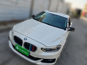 宝马1系 2018款 118i 设计套装型