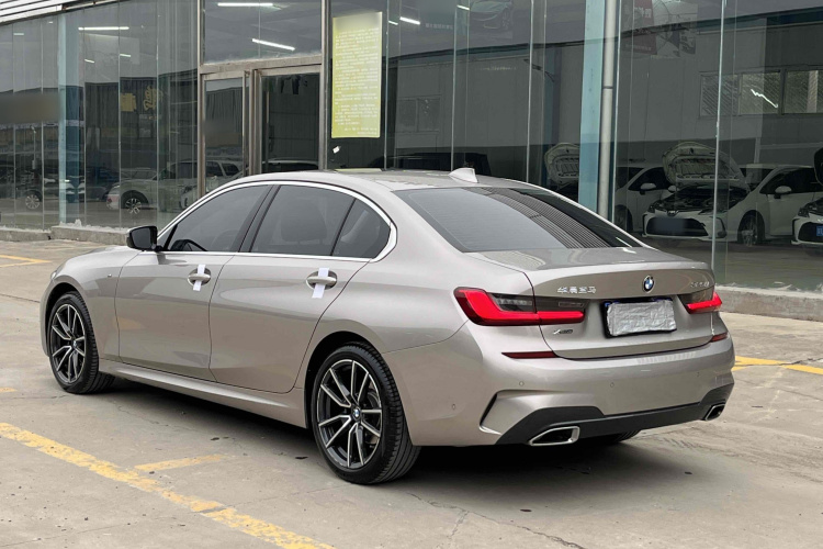 宝马3系 2021款 改款 325Li xDrive M运动套装车身外观6003