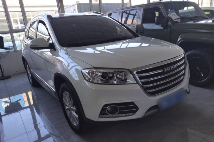 哈弗H6 2021款 运动版 1.5T 自动精英智联型 U型格栅车身外观3