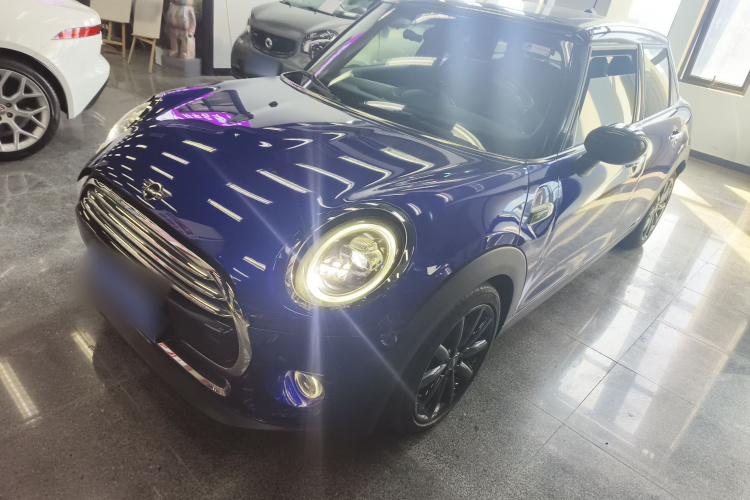 MINI 2019款 1.5T COOPER 艺术家 五门版车身外观6003