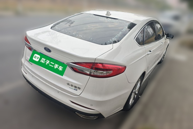 福特 蒙迪欧 2020款 EcoBoost 180 时尚型车身外观7