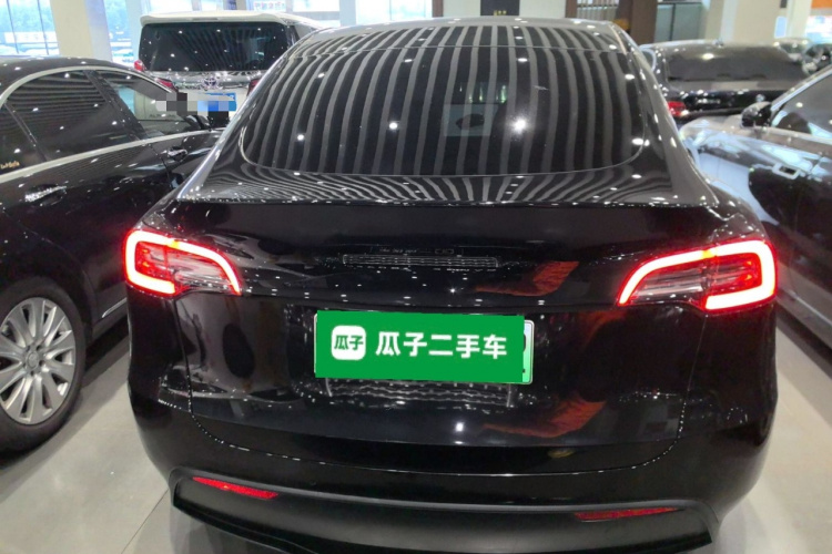 特斯拉 Model Y 2022款 改款 后轮驱动版车身外观6004
