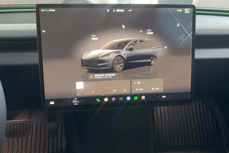 特斯拉 Model 3 2023款 后轮驱动版局部细节16