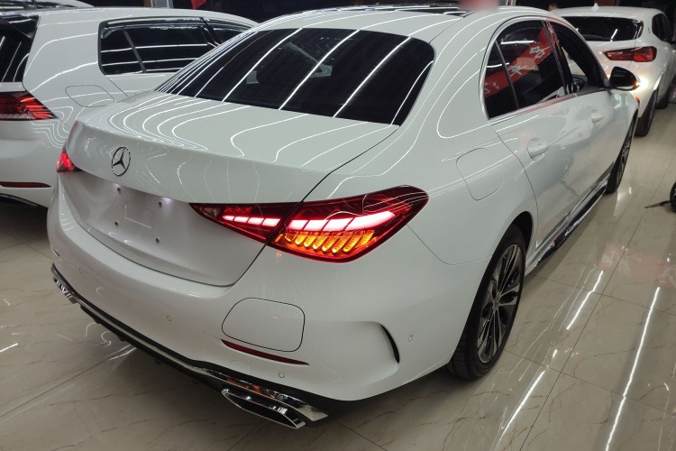 奔驰C级新能源 2023款 C 350 eL车身外观7