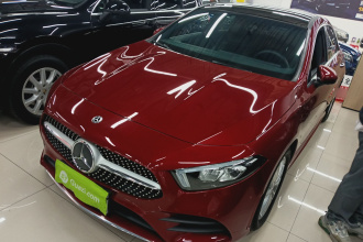 奔驰A级 2019款 A 200 L 运动轿车
