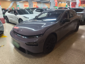 小鹏P7 2020款 670N