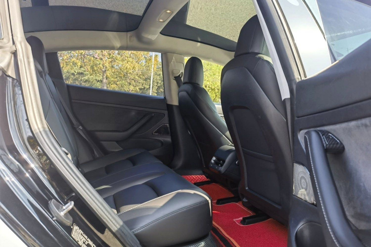 特斯拉 Model 3 2019款 标准续航后驱升级版中控内饰7003