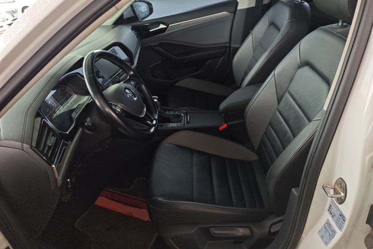 大众 速腾 2019款 280TSI DSG舒适型 国VI中控内饰19