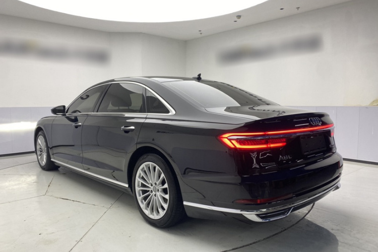 奥迪A8 2019款 Plus A8L 50 TFSI quattro 舒适型车身外观6004