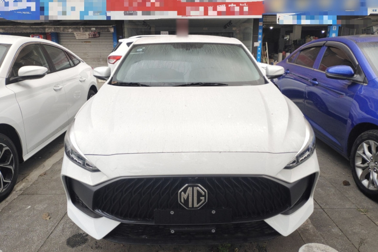 名爵 MG5 2023款 180DVVT 手动风尚版车身外观2