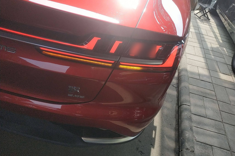 比亚迪 汉 2020款 EV 四驱高性能版旗舰型车身外观6001