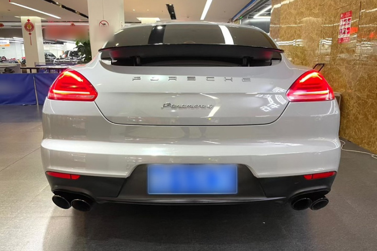 保时捷 2014款 Panamera 4 3.0T车身外观6007