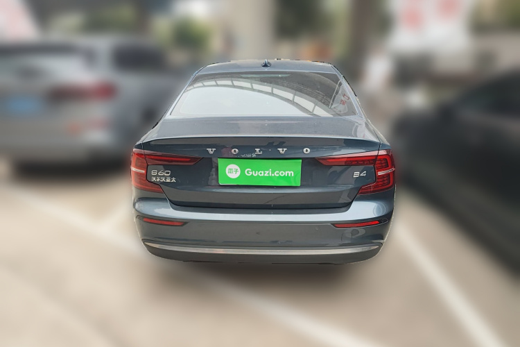 沃尔沃S60 2023款 B4 智远豪华版车身外观6004