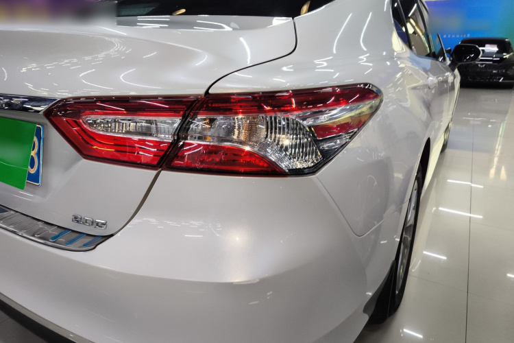 丰田 凯美瑞 2023款 2.0GVP 领先版车身外观6001