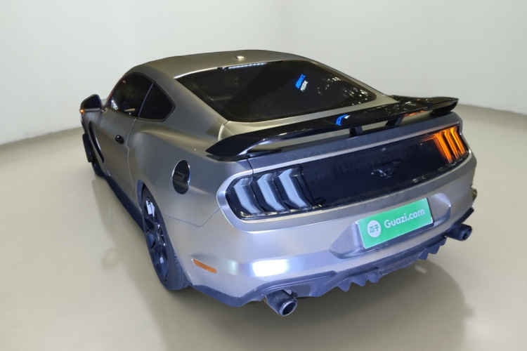 福特 Mustang 2020款 2.3L EcoBoost车身外观5