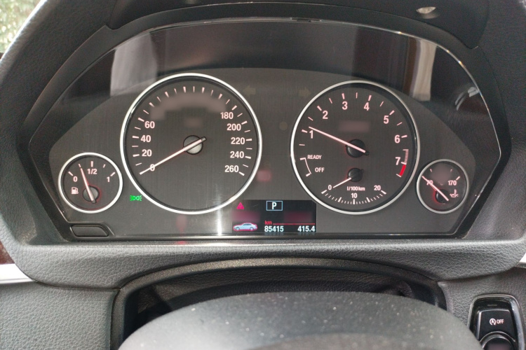 宝马3系 2013款 320Li 时尚型局部细节14