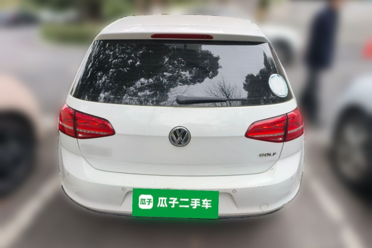 大众 高尔夫 2016款 1.6L 自动舒适型车身外观6