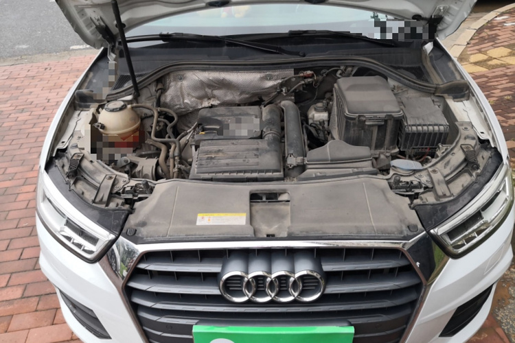 奥迪Q3 2018款 30周年年型 30 TFSI 时尚型局部细节24