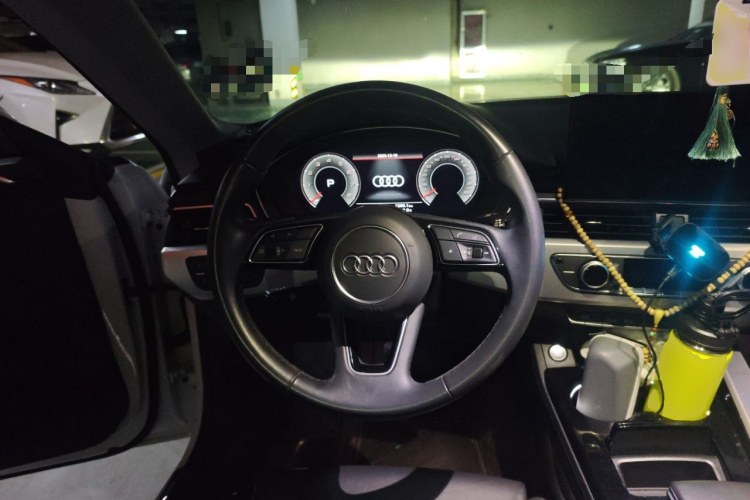 奥迪A5 2023款 Sportback 40 TFSI 时尚动感型中控内饰13