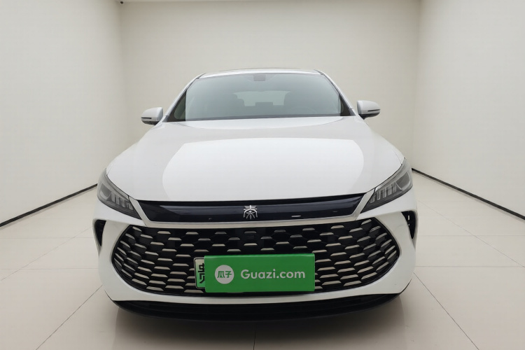 比亚迪 秦PLUS 2025款 DM-i 智驾版 55KM领先型车身外观2