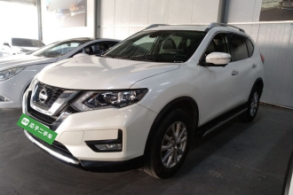 日产 奇骏 2019款 2.0L CVT智联舒适版 2WD