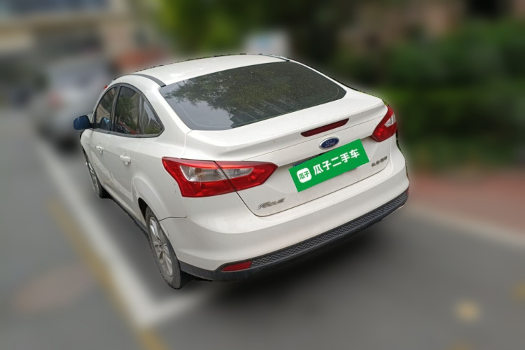 福特 福克斯 2012款 三厢 1.6L 自动舒适型车身外观6003