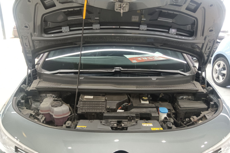 大众ID.3 2023款 升级款 纯净智享版机舱底盘24