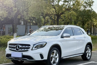 奔驰GLA 2017款 GLA 200 动感型