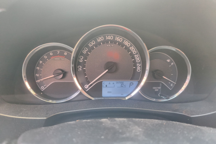 丰田 雷凌 2017款 1.2T G CVT精英版局部细节14