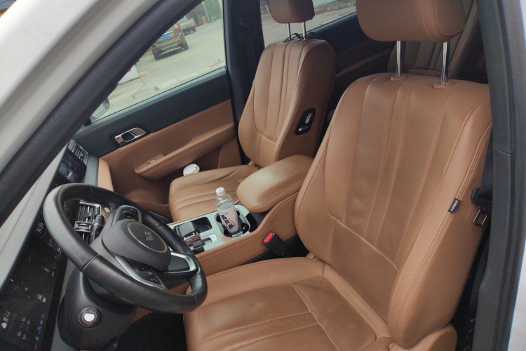 理想汽车 理想ONE 2020款 增程6座版局部细节19