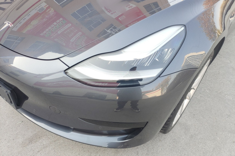 特斯拉 Model 3 2019款 标准续航后驱升级版局部细节36