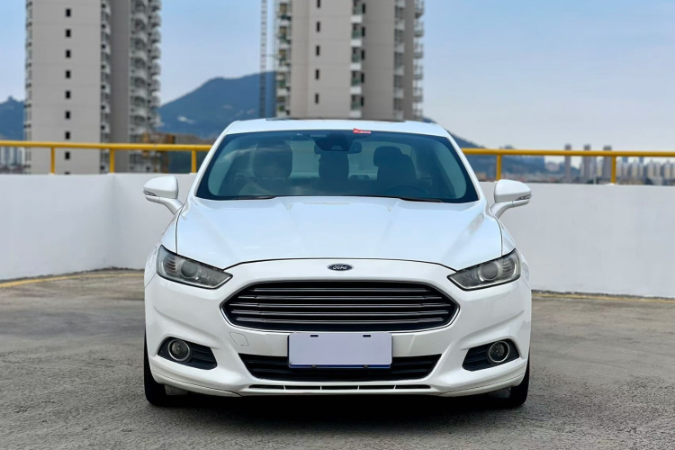 福特 蒙迪欧 2013款 1.5L GTDi180时尚型车身外观6001