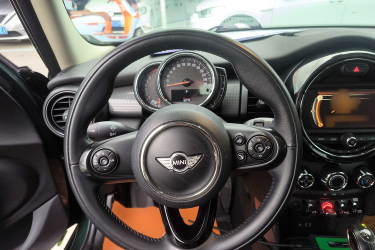 MINI 2016款 1.5T COOPER 五门版局部细节13