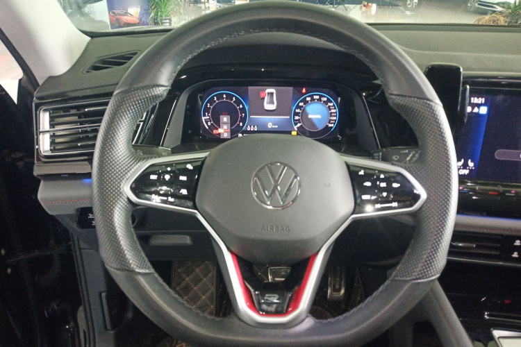 大众 途昂X 2023款 改款 380TSI 四驱尊崇豪华版中控内饰13