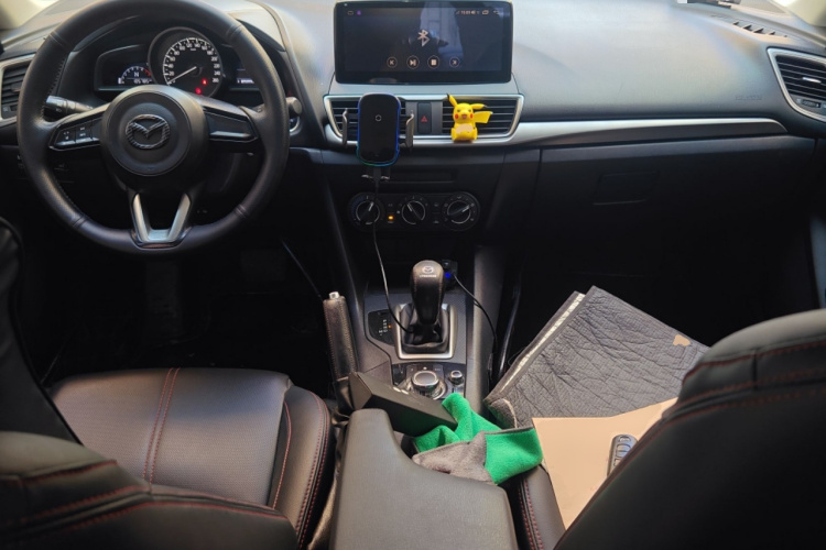 马自达3 昂克赛拉 2017款 三厢 1.5L 自动舒适型 国V中控内饰12