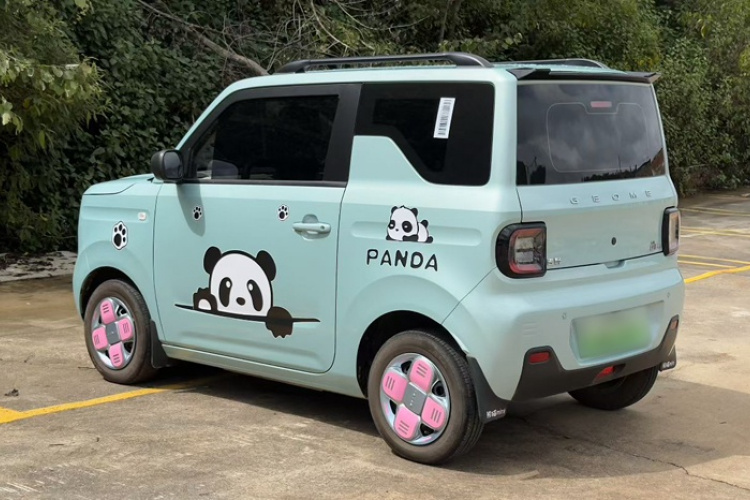 吉利银河 2024款 熊猫mini 200km 龙腾PRO版车身外观6005