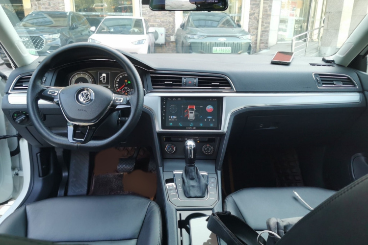 大众 凌渡 2019款 230TSI DSG风尚版 国VI中控内饰7002