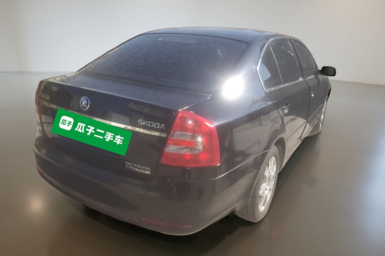 斯柯达 明锐 2015款 经典款 1.6L 自动逸杰版车身外观7