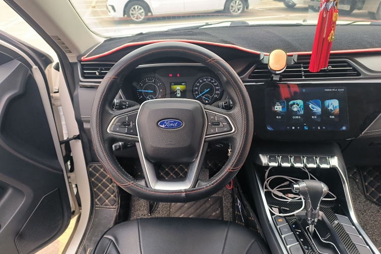 福特 领界 2019款 EcoBoost 145 CVT铂领型 国VI中控内饰13